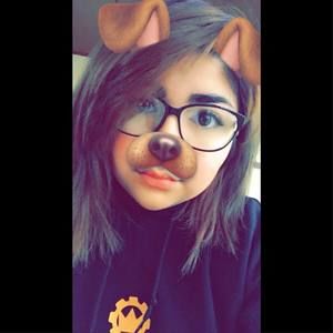 Meet your Posher, Cecilia